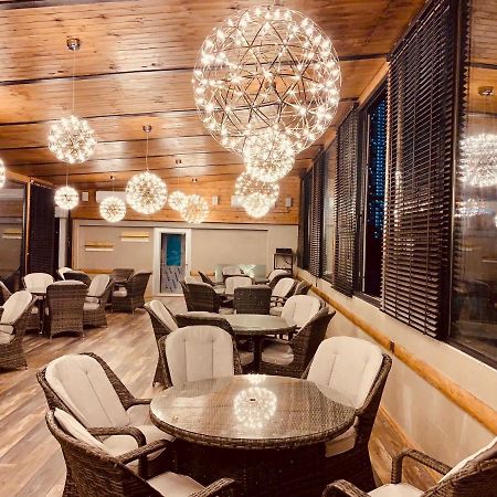 Hotel Tsereteli Palace Batumi Kültér fotó
