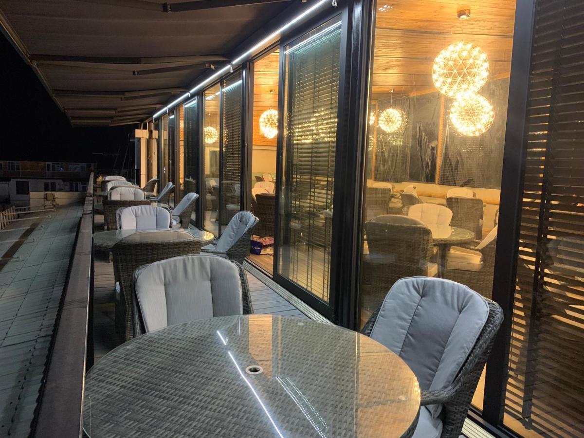 Hotel Tsereteli Palace Batumi Kültér fotó